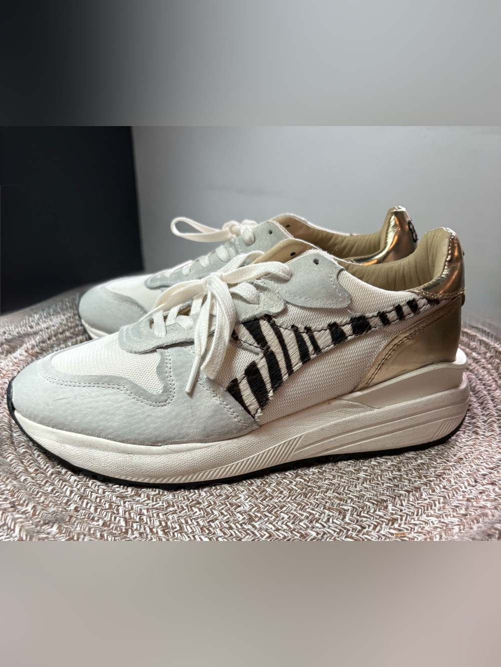 Banana Republic Diadora White Sneakers with Black Zebra Stripe and Gold Heel